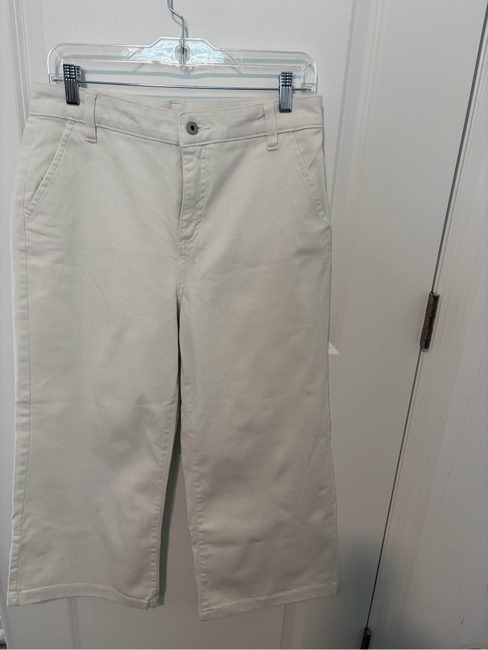 Style & Co. White Cropped Wide-Leg Jeans